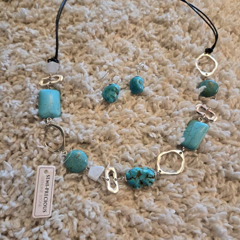 NEW Turquoise Semi Precious Stone and Silver Necklace with Earrings